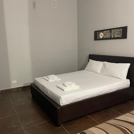 La Casa Di Bea Apartment Лече Екстериор снимка