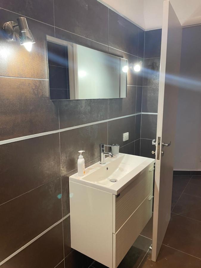 La Casa Di Bea Apartment Лече Екстериор снимка